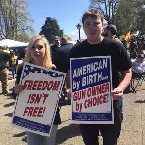 Meet your Posher, Hunter